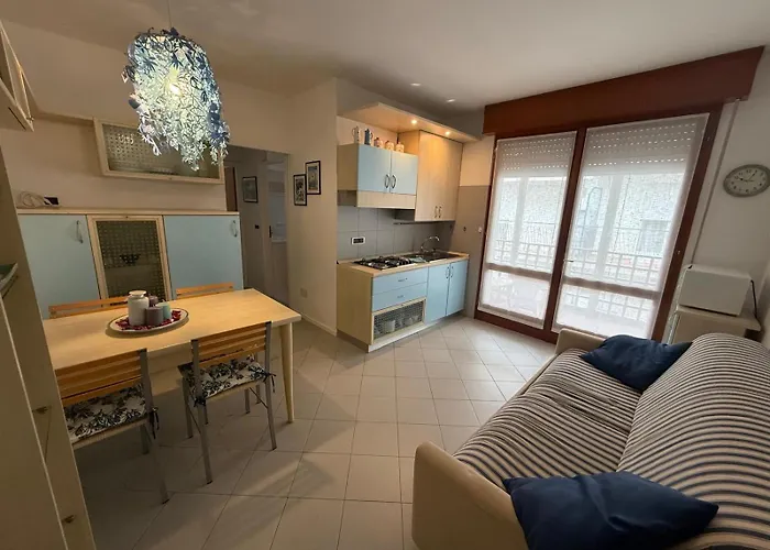 Gracious Located In The Heart Of Lignano Apartment *