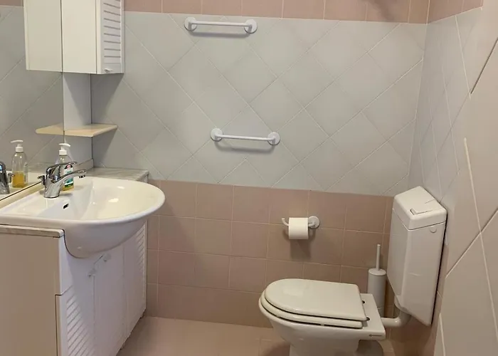 Gracious Located In The Heart Of Lignano Apartment