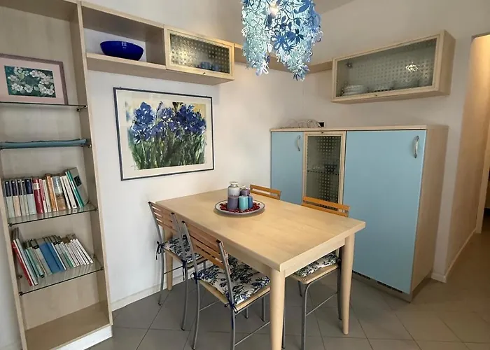 Apartment Gracious Located In The Heart Of Lignano