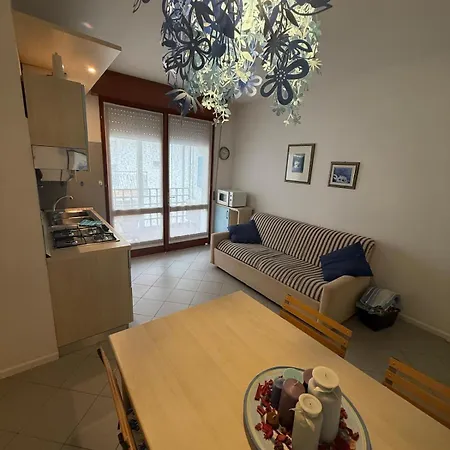 Gracious Located In The Heart Of Lignano * Lignano Sabbiadoro